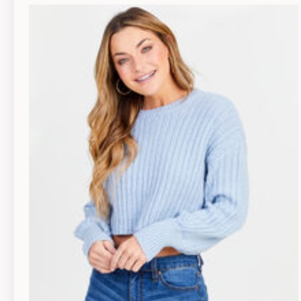 Beautiful never been worn!!!